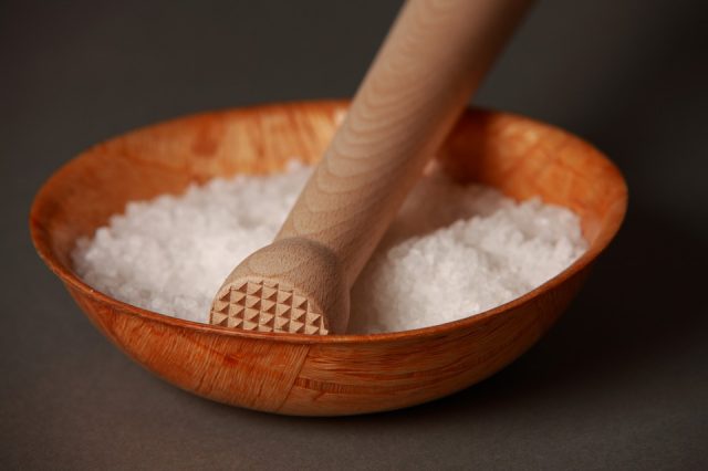 rock-salt-sendha-namak-benefits-uses-ayur-times